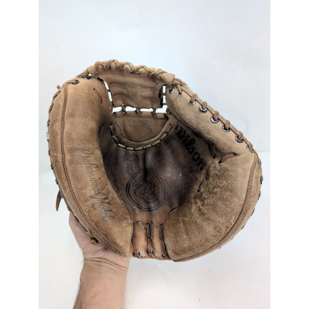 Used Wilson The A 2403 Catchers Mitt Pro Model For Righthand Throw